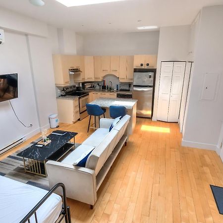 モントリオールLoft The White Pearl Plateau-Mont-Royal 3 Bedsアパートメント エクステリア 写真