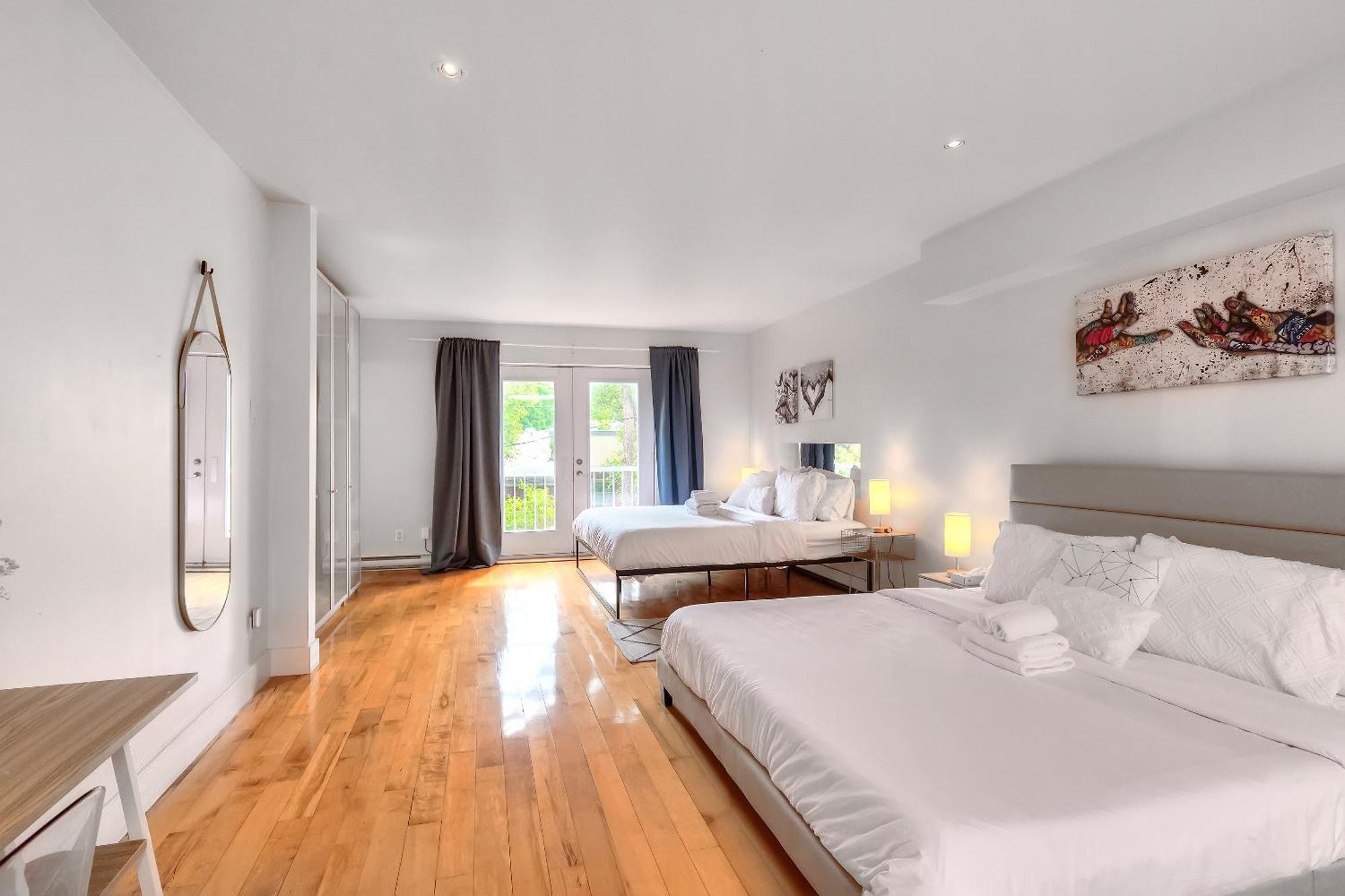 モントリオールLoft The White Pearl Plateau-Mont-Royal 3 Bedsアパートメント エクステリア 写真